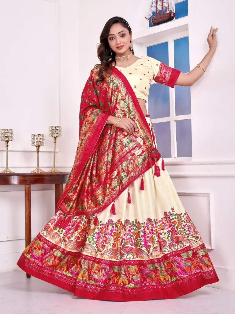 Patola Print Traditional Chaniya Choli Set